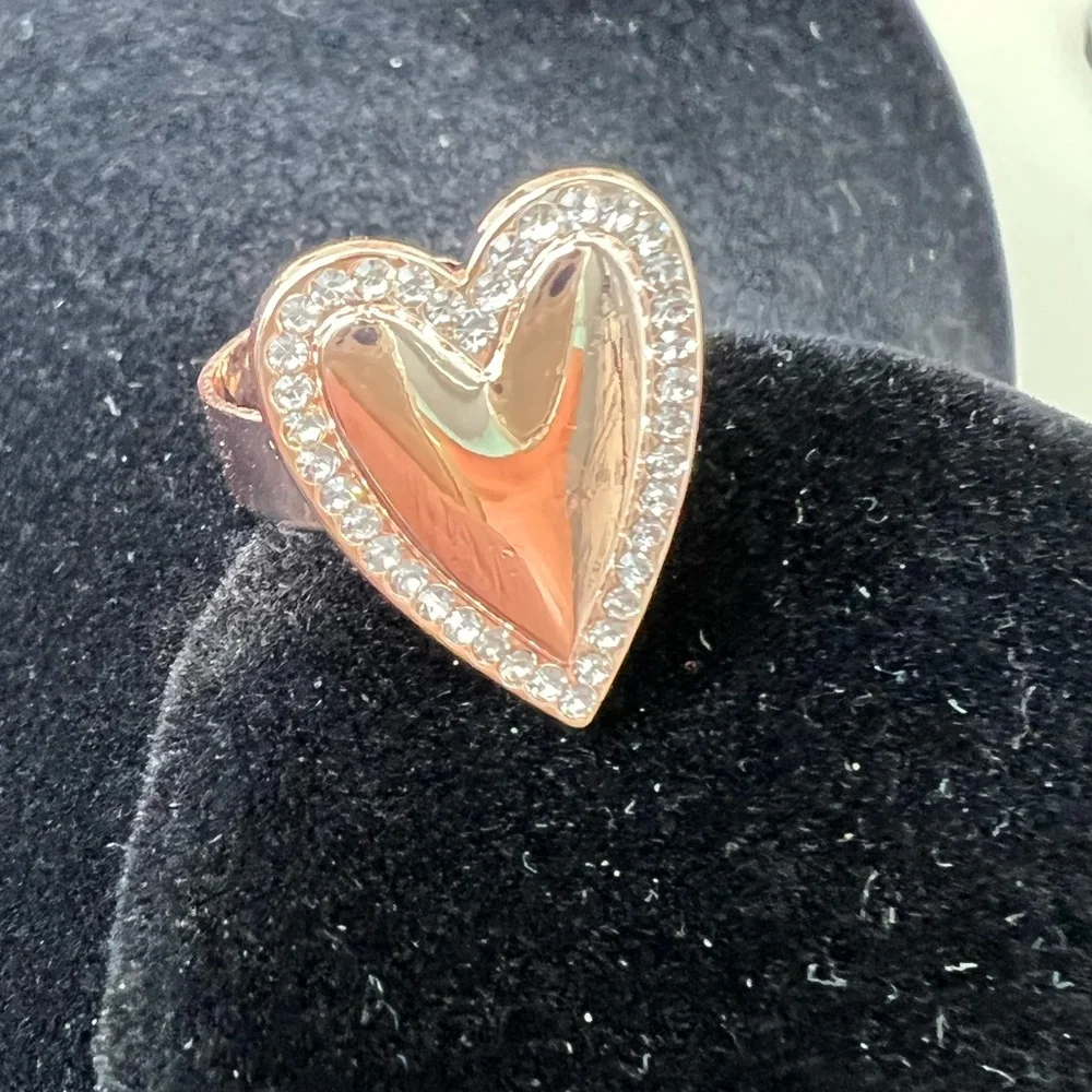 Brand New-Adjustable Heart Ring